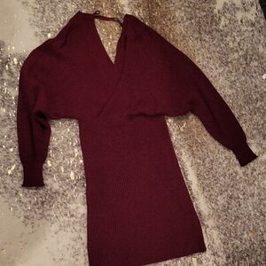 SHEIN Red Midi Sweater Dress with V-Neck and Cinched Waist